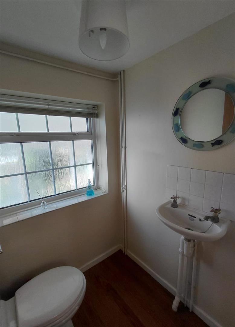 3 Bedroom House. Peppercombe Road in Eastbourne,  21
